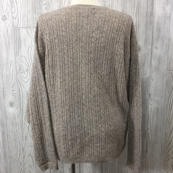Banana Republic Vneck Sweater Tan Large (discount for damage) - Picture 7 of 11